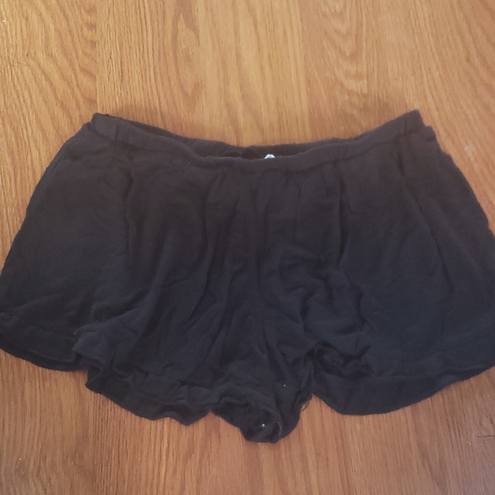 Tru Luv girls black flowy shorts ♡